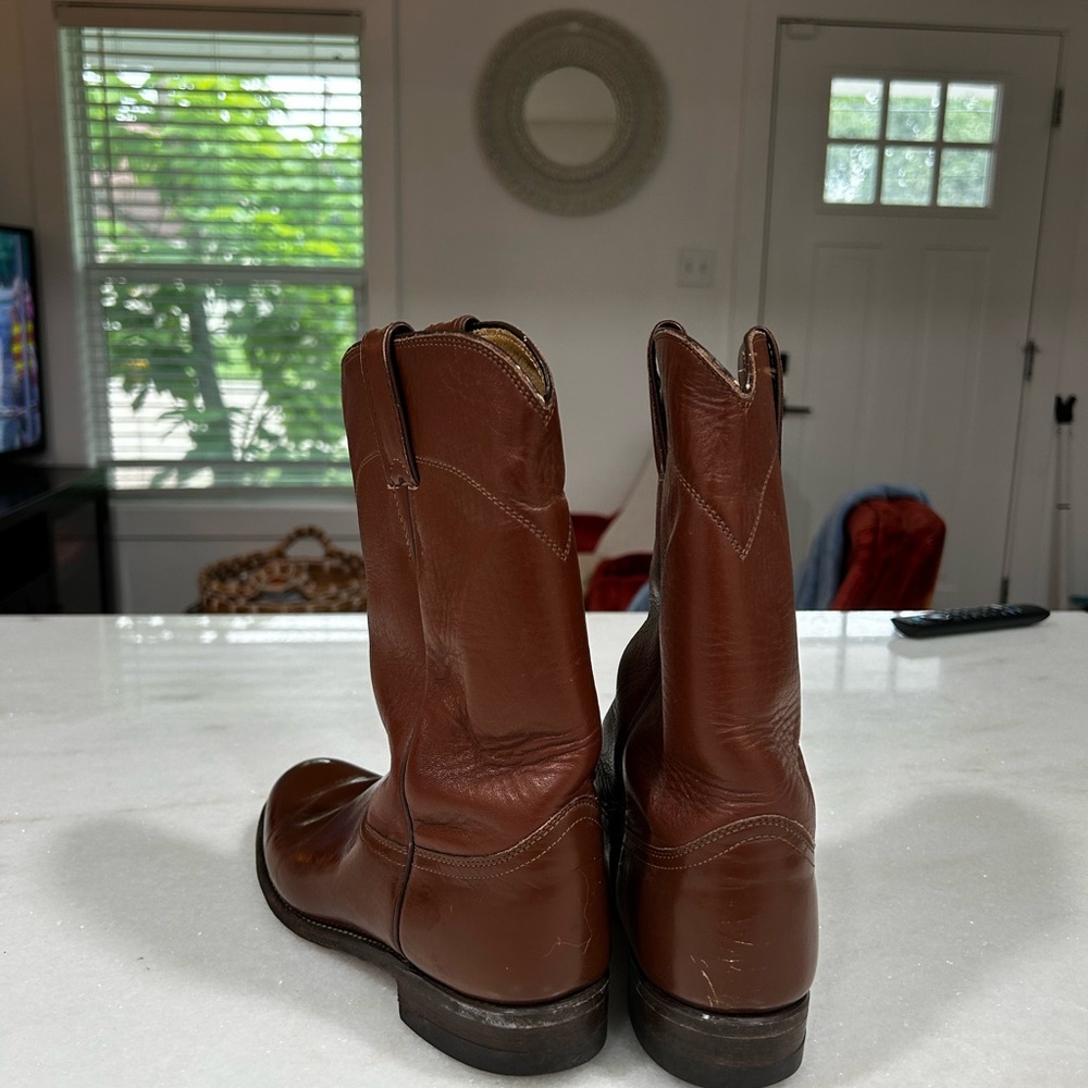 Justin Ropers - Picture 6 of 6